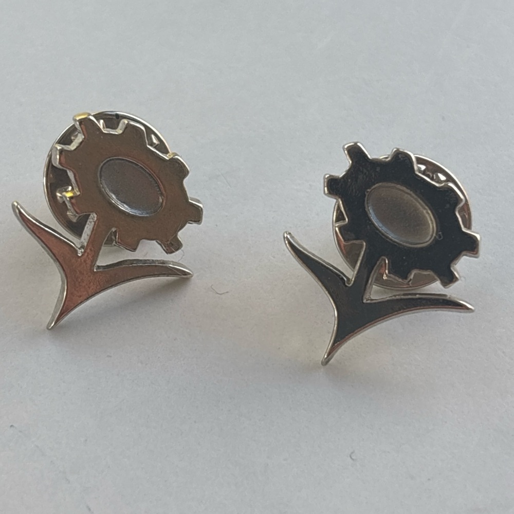 Gear and Leaf pins